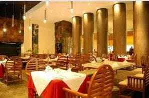 Royal Pedregal