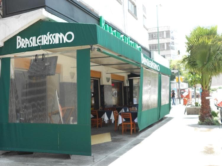 Fachada del negocio