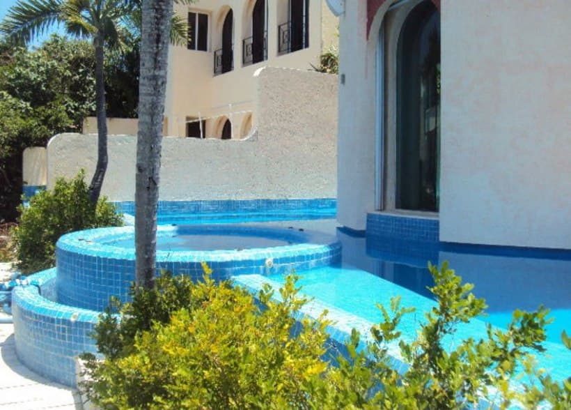 Venta de Casas en Cancún Costa Realty