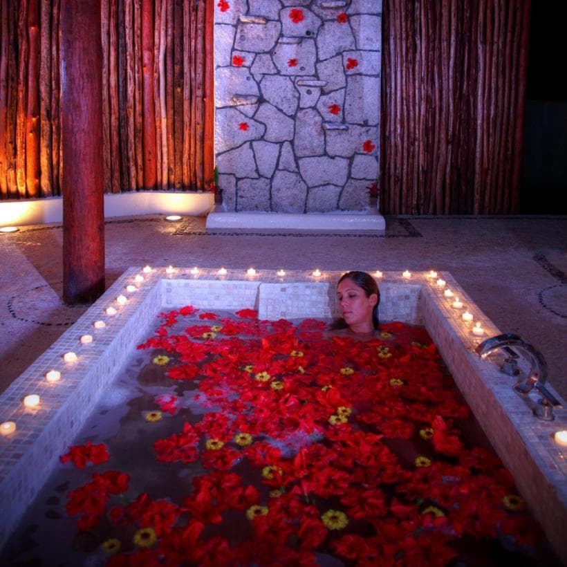 Jacuzzi