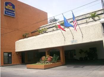 Exteriores
