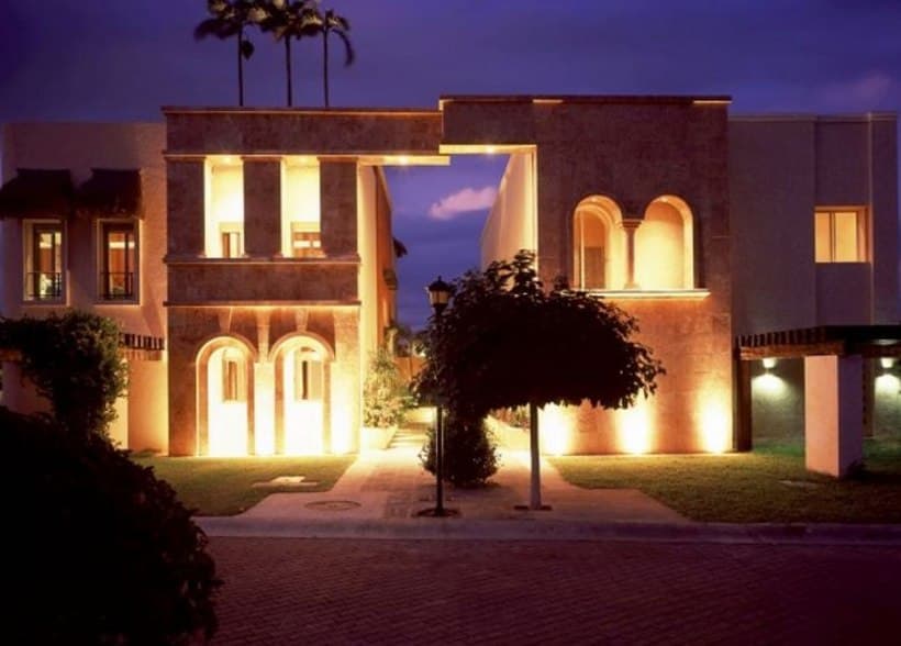Venta de Casas en Cancún Costa Realty